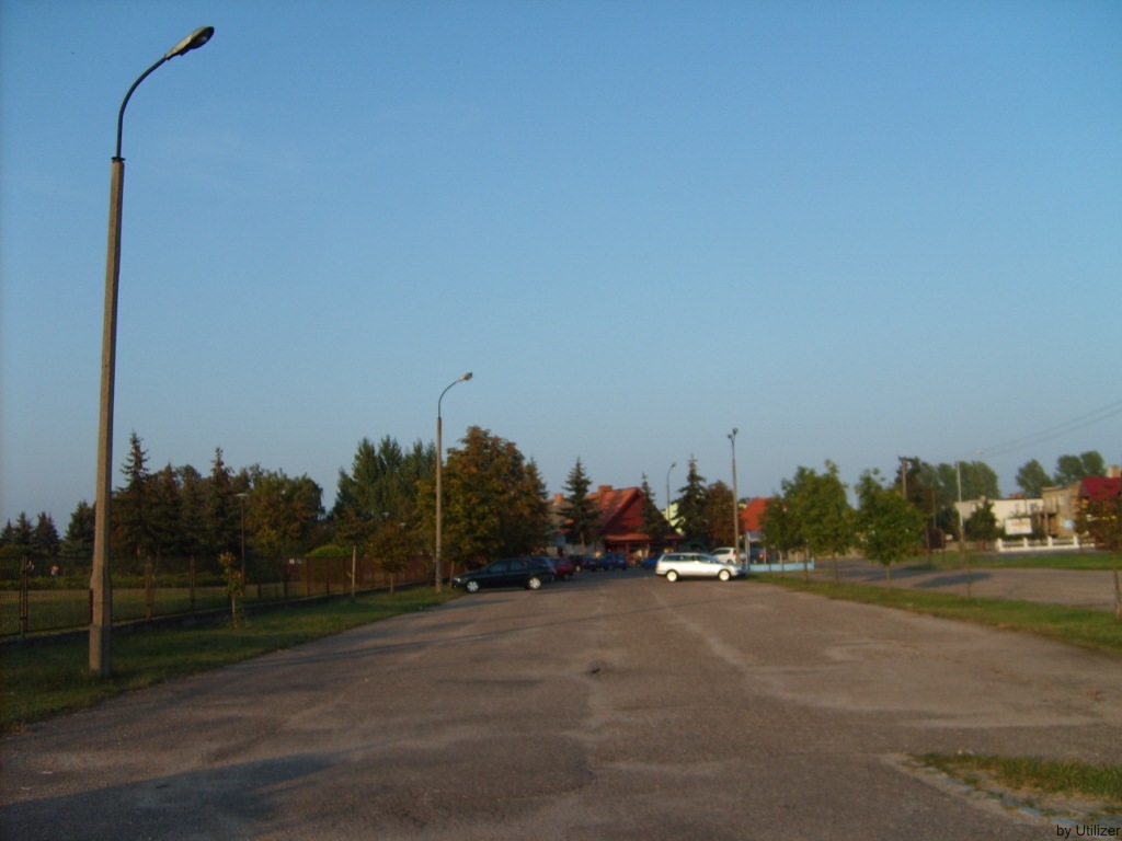 WRC, przy cmentarzu, parking