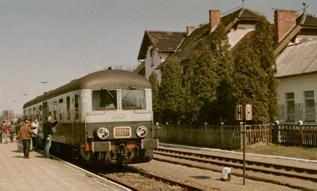 kw1