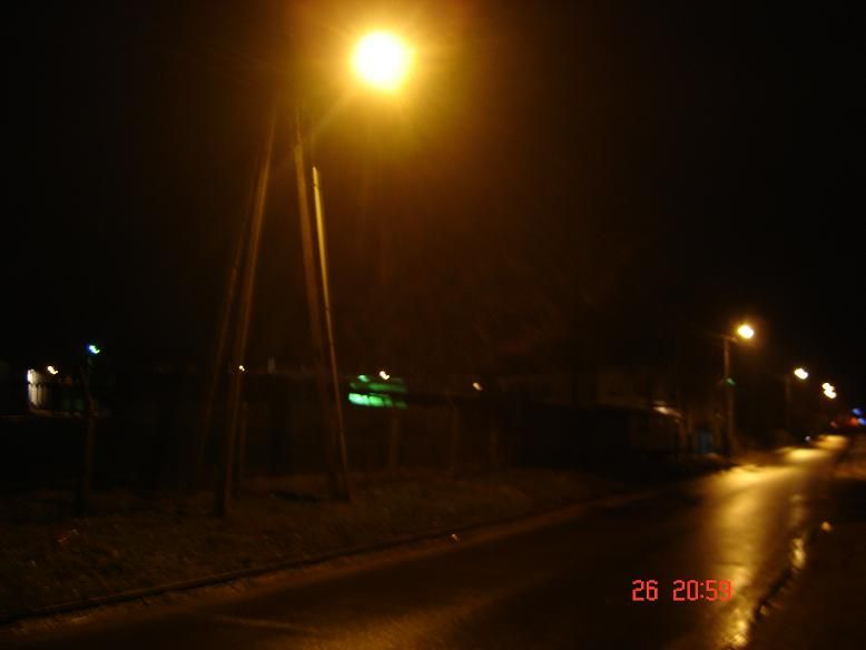 LEDy świecące w nocy