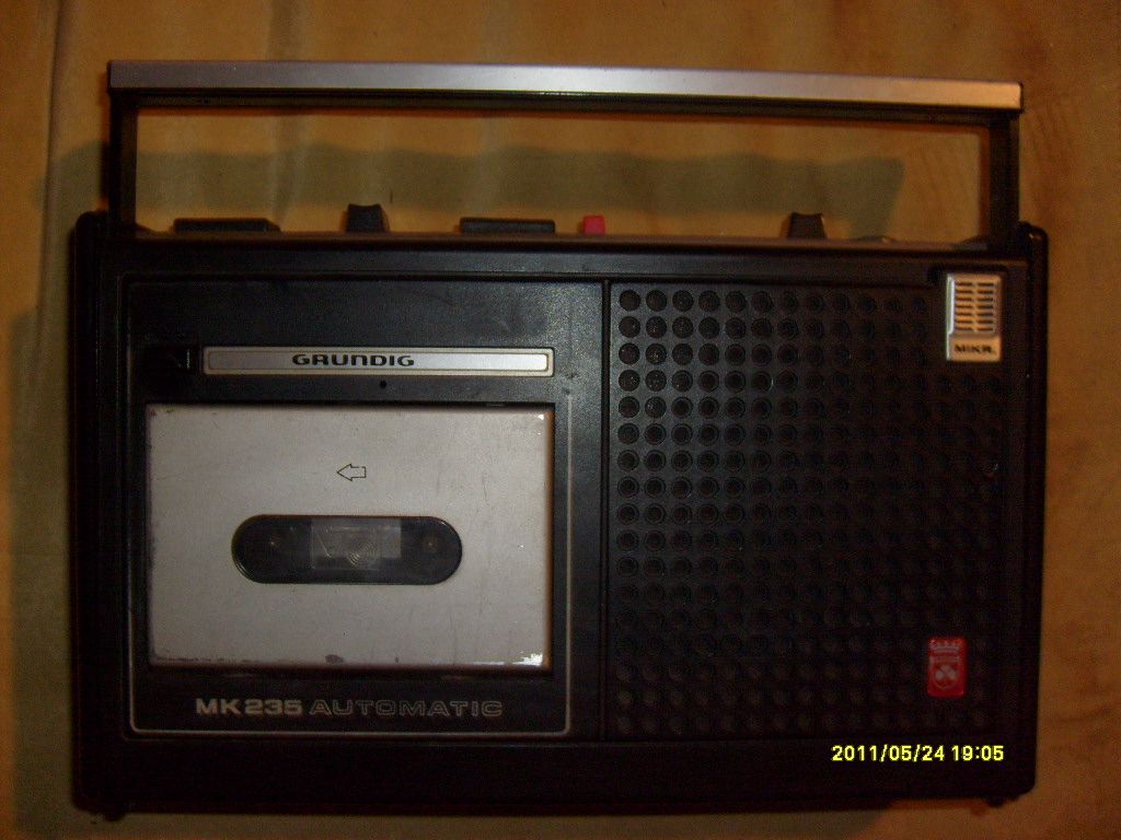 Magnetofon Unitra na licencji Grundig