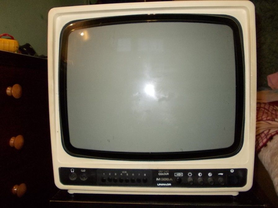 tv 003