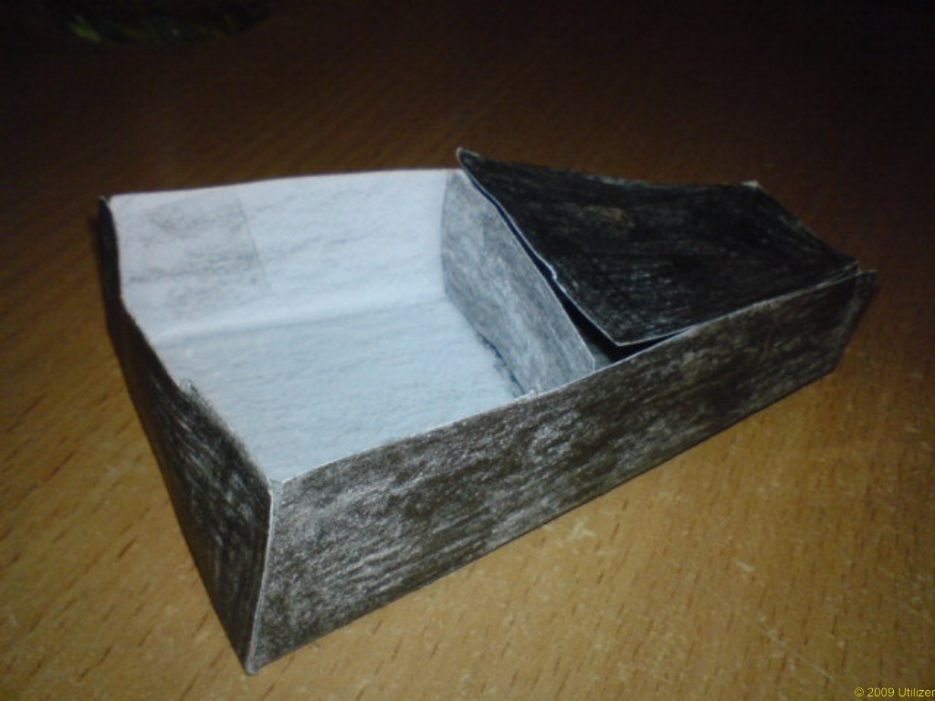 Papierowa trumienka :)