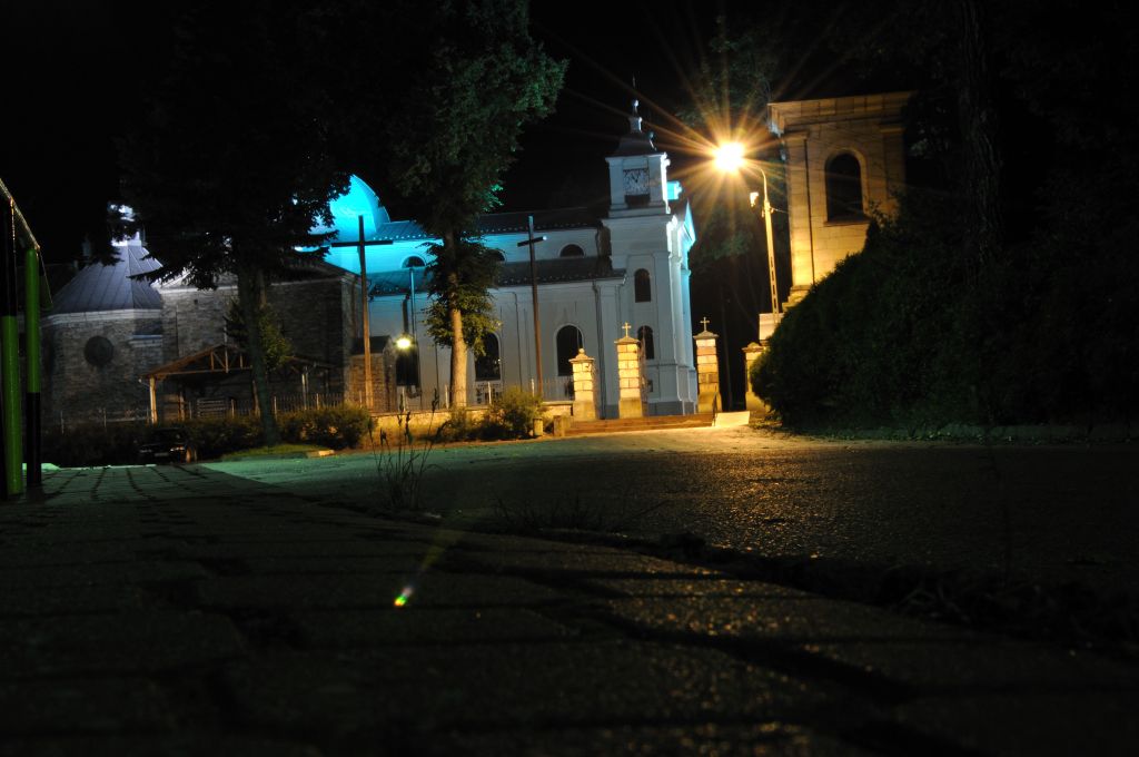 Suchedniów nocą.J