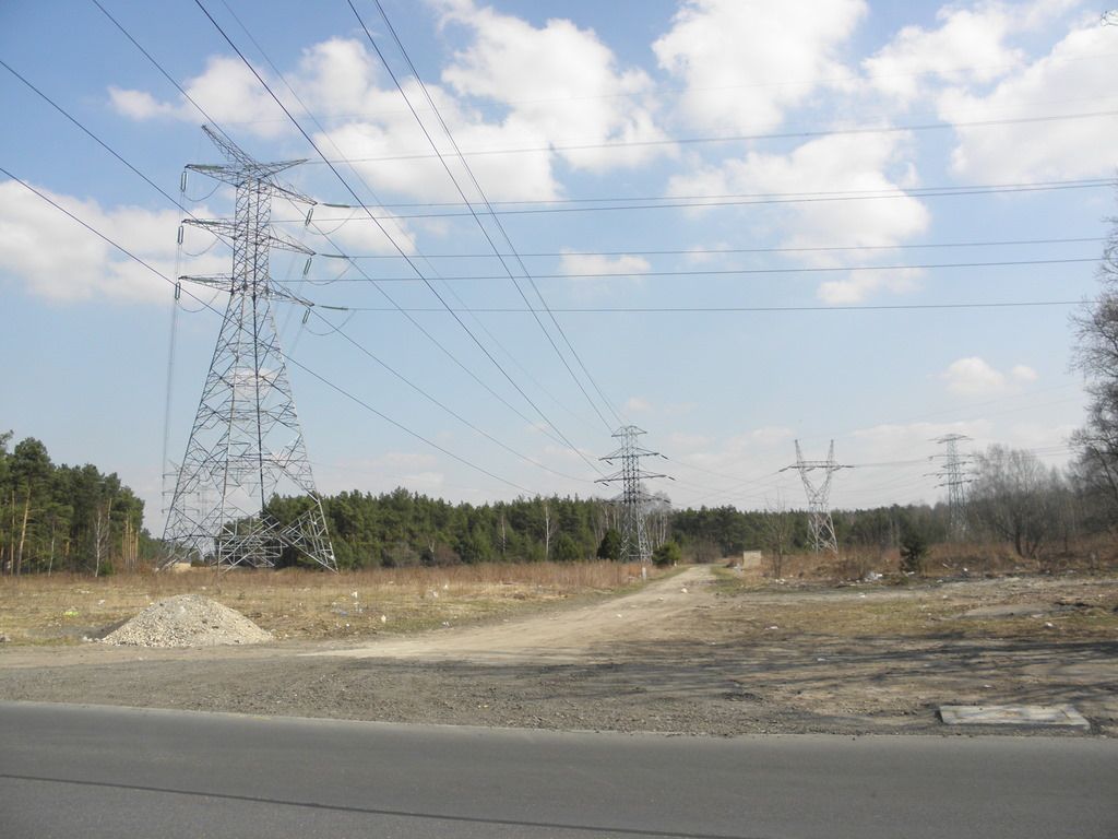 Słupowy raj( 400kV GPZ Miłosna-GPZ Mościska, 220kV GPZ Miłosna-GPZ Mory, 110kV RPZ Henryków-RPZ Łomianki