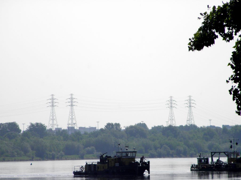 110kV EC Żerań-RPZ FSO( czerwone słupy), EC Żerań-RPZ Gdańska( szare słupy)