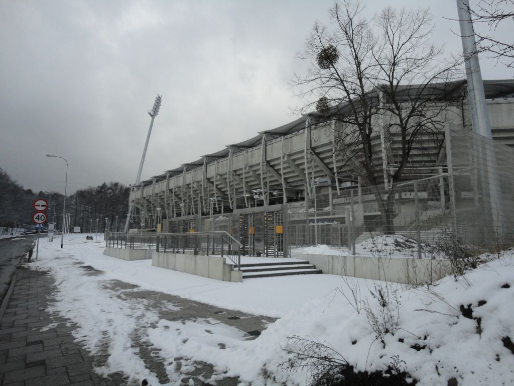 stadiony 1