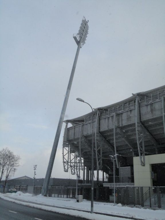 stadiony 8