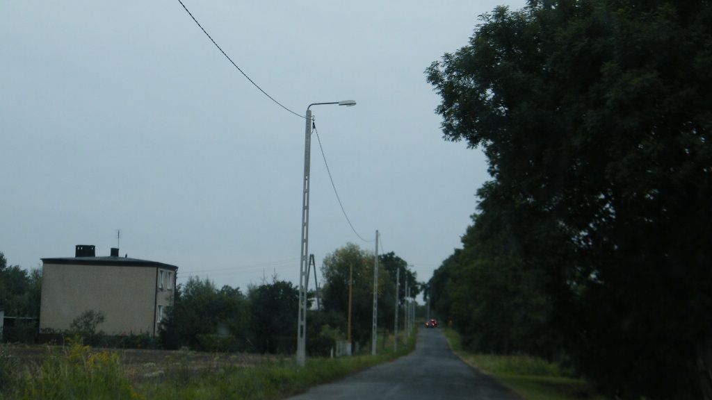 Powiat Kluczborski - wieś Łowkowice - oświetlenie