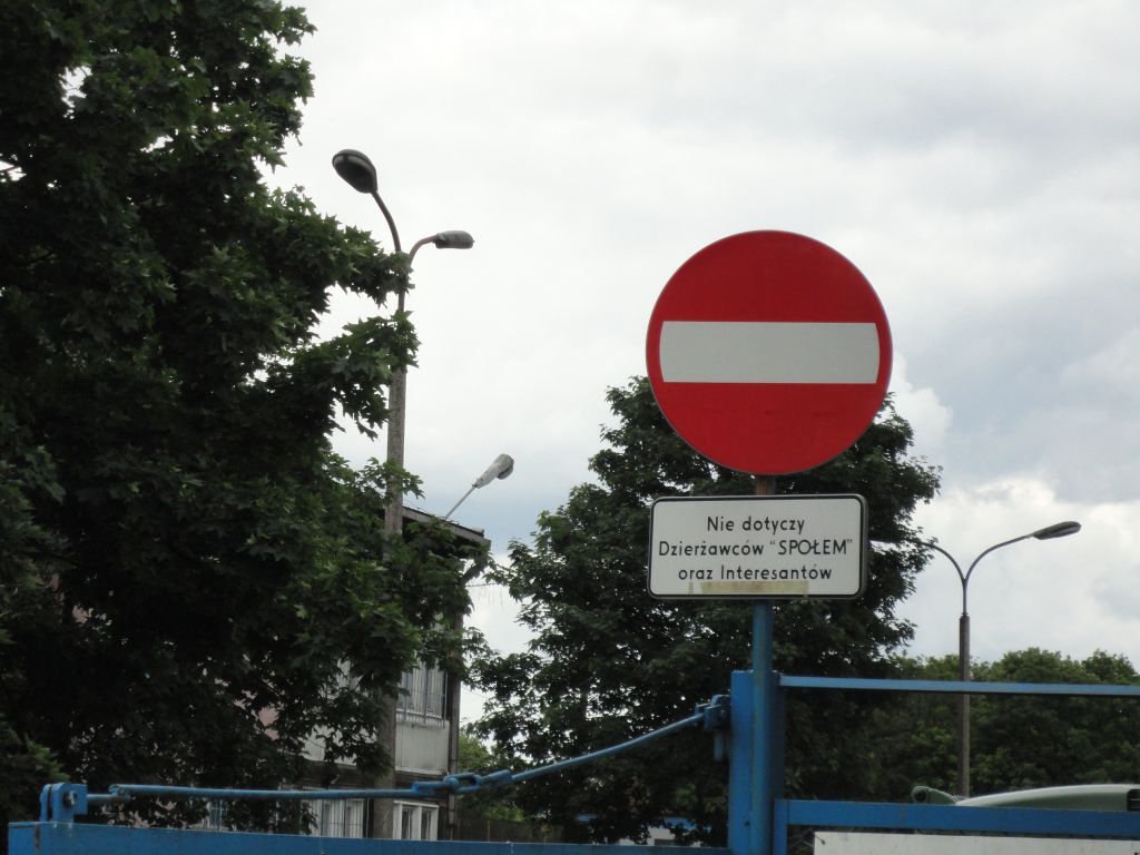 łyżki 48